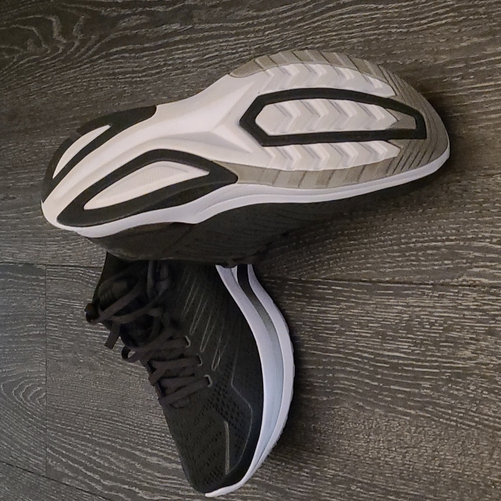Saucony Endorphin Running Shoes